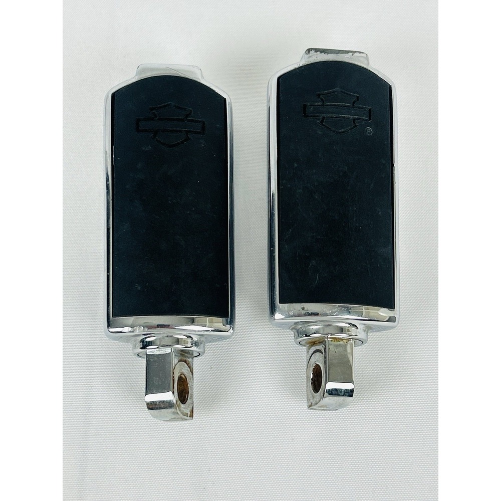 Genuine Harley-Davidson  Foot pegs Chrome & Rubber 4"